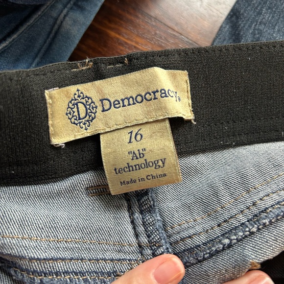 THREE Women’s Skinny Jeans - Picture 4 of 5